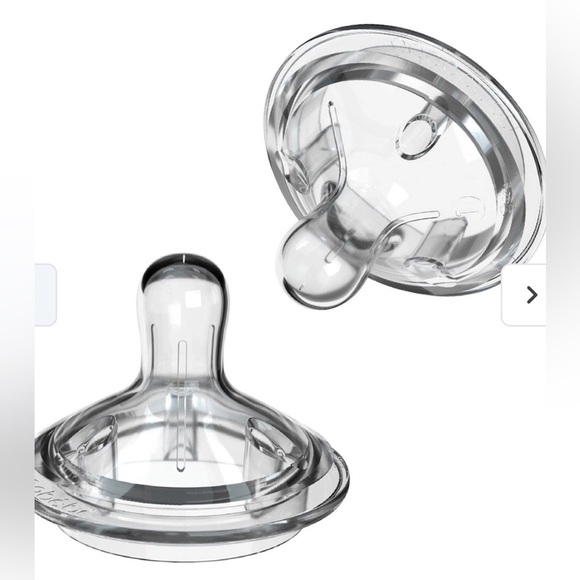 Nanobebe silicone Nipples 3m+ - Picture 2 of 4